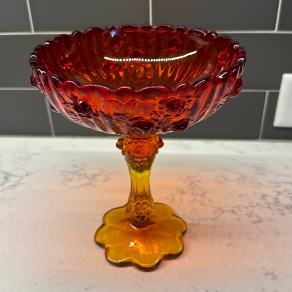 Vintage Fenton Amberina Cabbage Rose Pedestal Compote Candy Dish GLOWS - Picture 1 of 10
